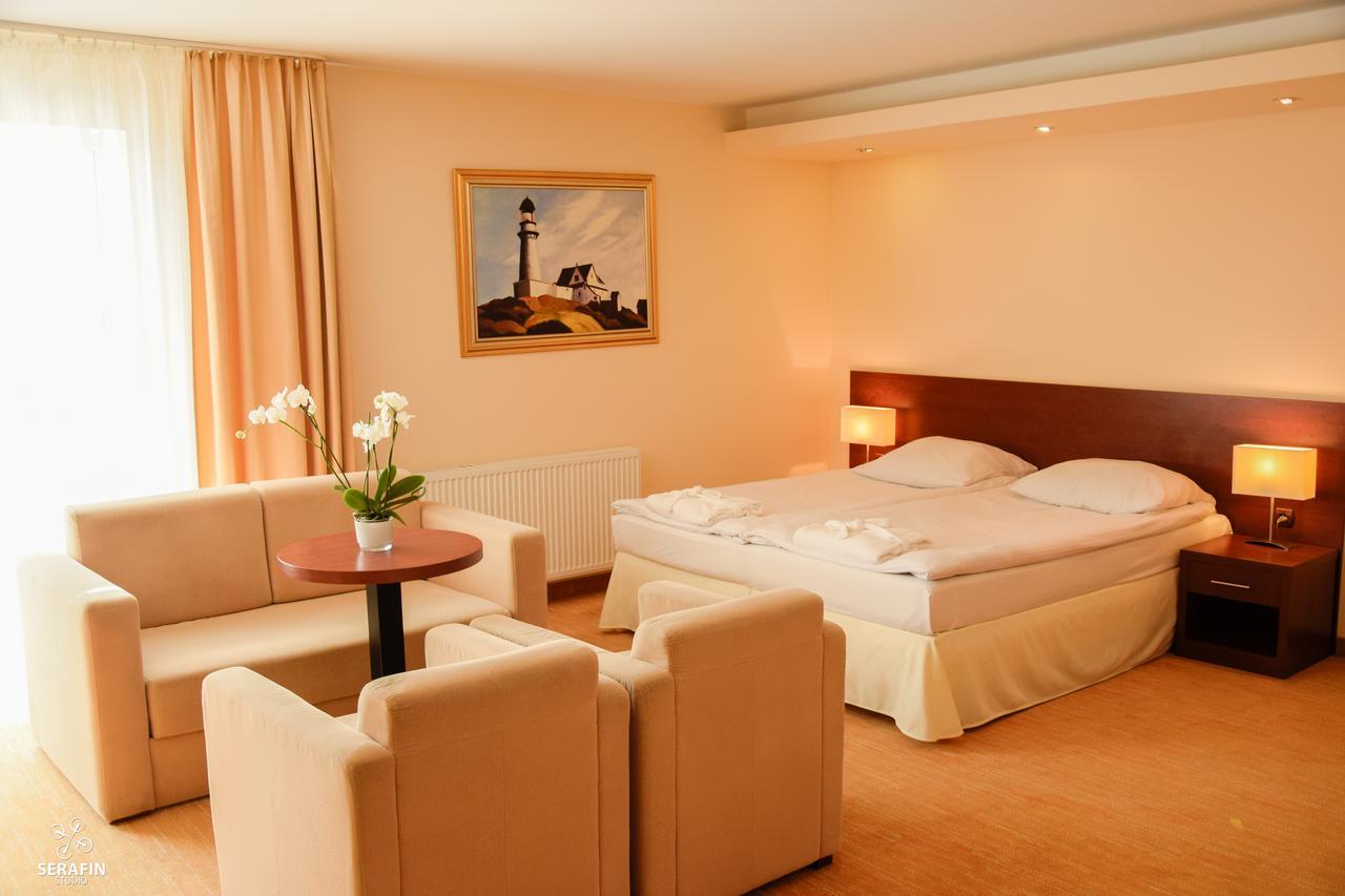Krol Plaza Spa & Wellness Jarosławiec Εξωτερικό φωτογραφία