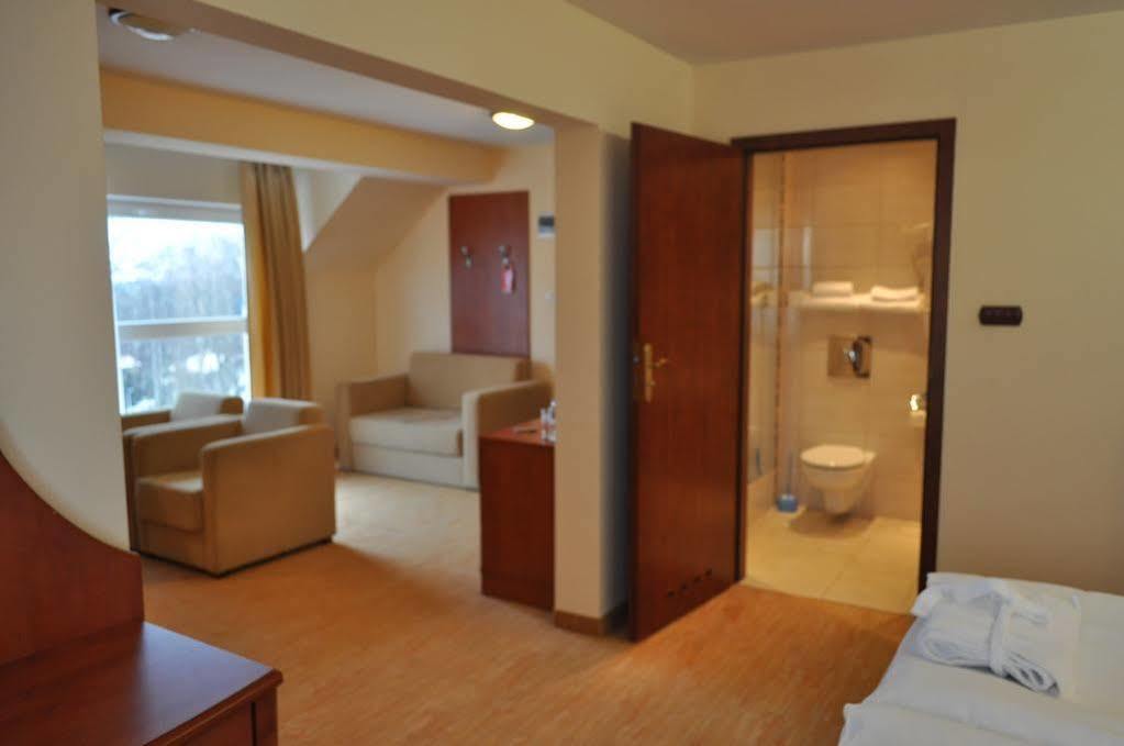 Krol Plaza Spa & Wellness Jarosławiec Εξωτερικό φωτογραφία